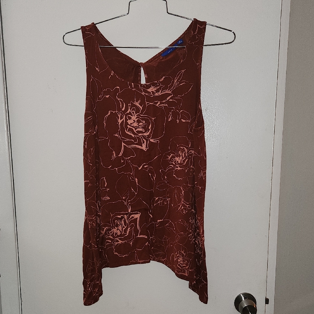 Apt. 9 Red Sleeveless Asymmetrical Tank Top